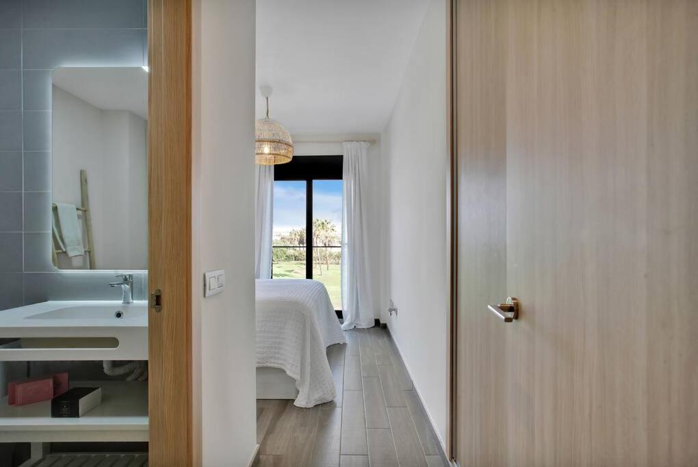 2 Terraces Apartment W/ Astonishing Views. Коста-де-Антіґуа Екстер'єр фото