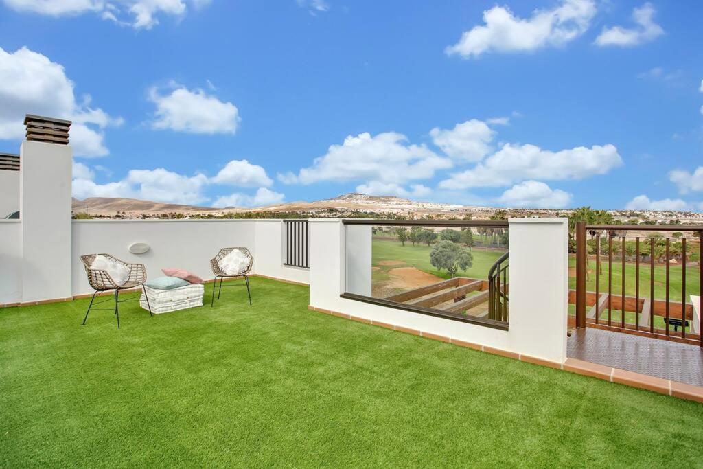 2 Terraces Apartment W/ Astonishing Views. Коста-де-Антіґуа Екстер'єр фото
